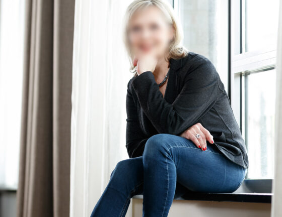 Eva Escort Dame Berlin leger in Jeans